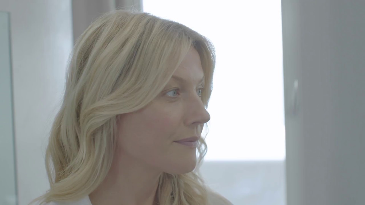 Natasha Stefanenko per La Mer Blue Heart