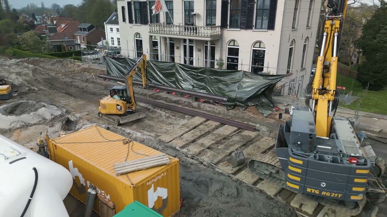 Dijversterking Tiel door BodemBouw voor fph Ploegmakers met het Cutter Soilmix-systeem CSM-wand