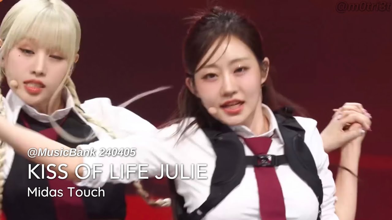 [TOWER FANCAM] KISS OF LIFE JULIE - Midas Touch @MusicBank 240405 #julie #kissoflife #musicbank