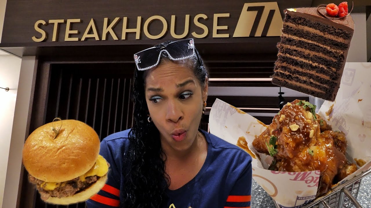 What We Ate At Disney's Contemporary Resort's  Steakhouse 71  | Garden Wing Room Tour