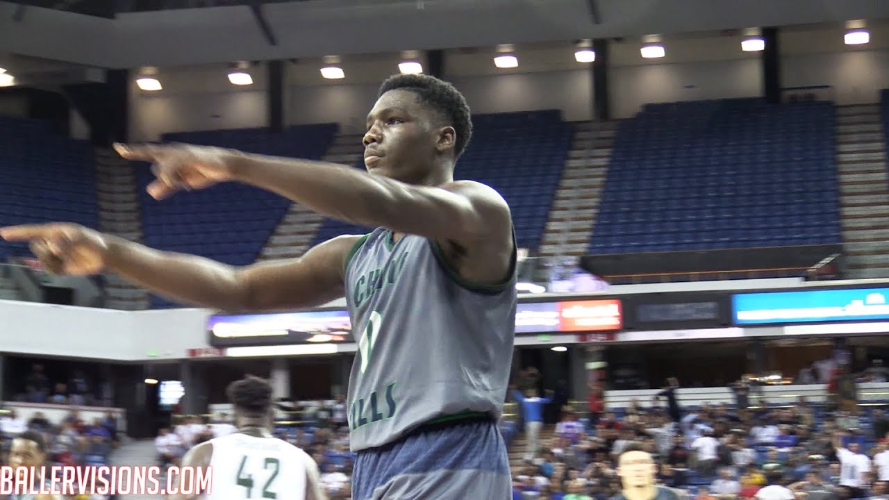Eli Scott Nasty One Handed Throw Down Oop From Melo Ball!