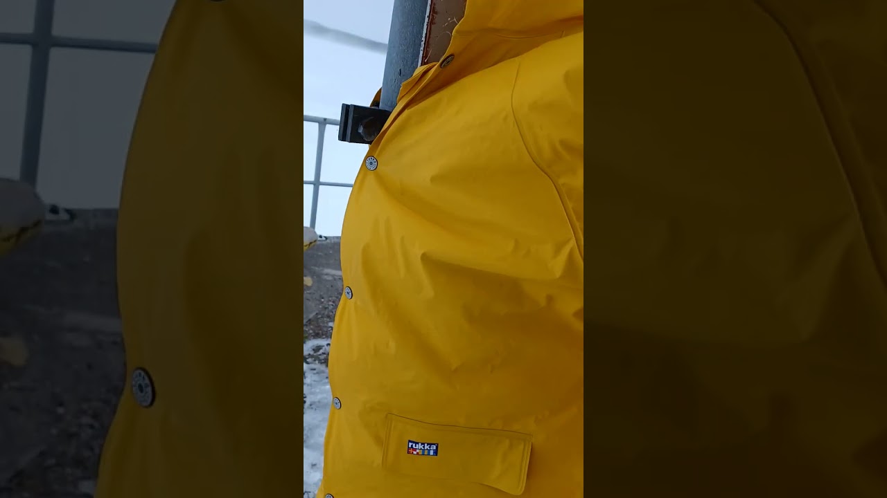 Yellow Rukka new rainjacket 02
