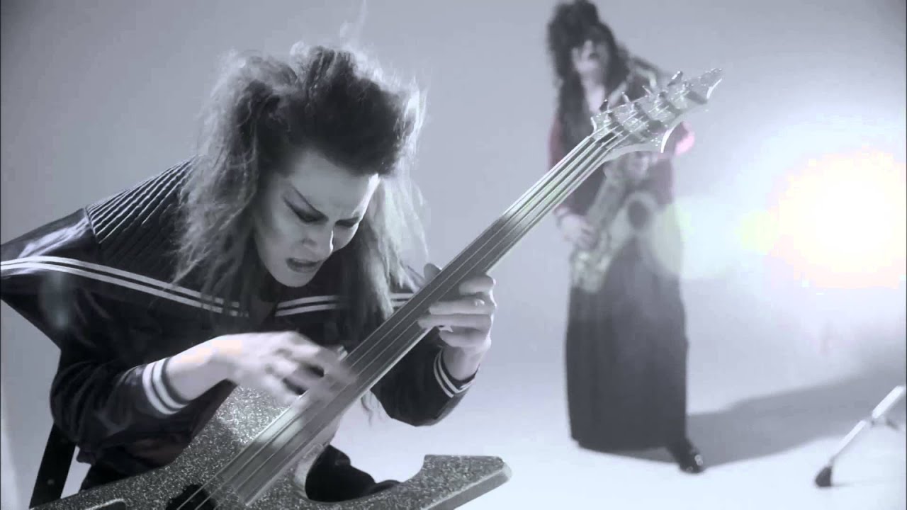 紅麗死異愛羅武勇 / cali&ne;gari
