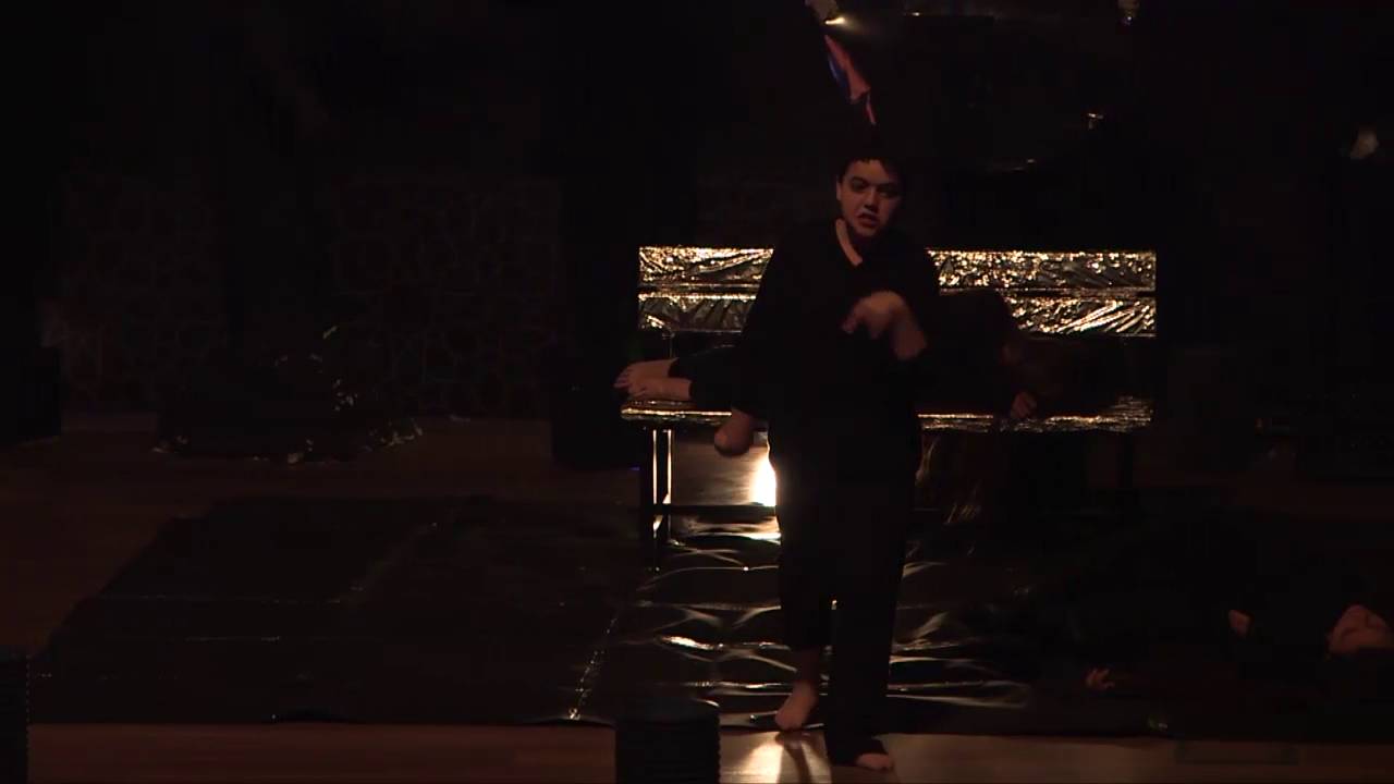 Simya tiyatro at&ouml;lyesi birden bire oyunu