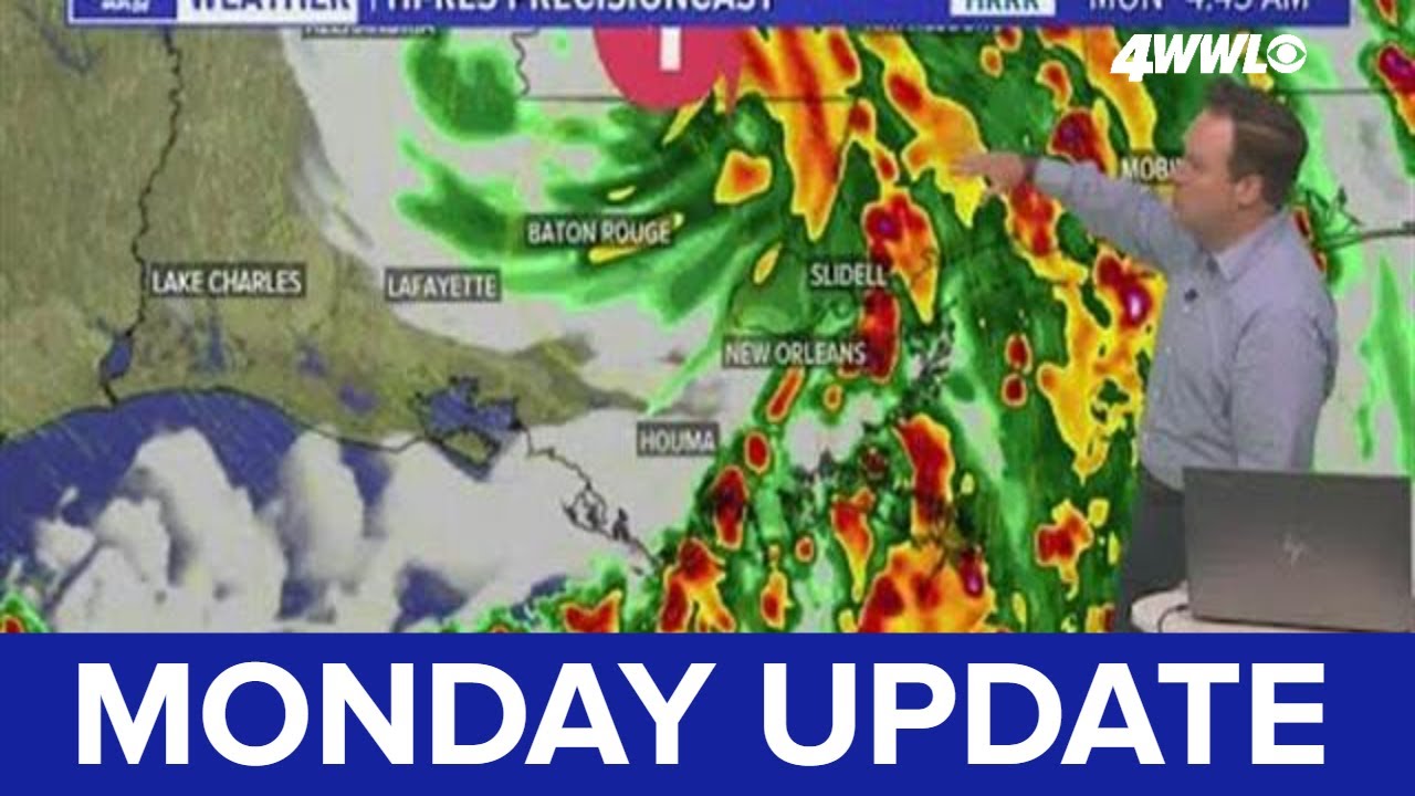 12 AM Update: Hurricane Ida weakens to a Cat 1 storm