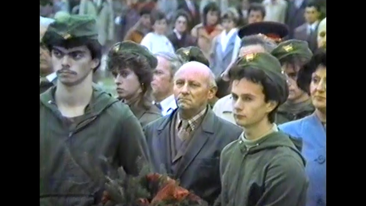 Velünk élő történelem - Makó, 1987.  november 7.