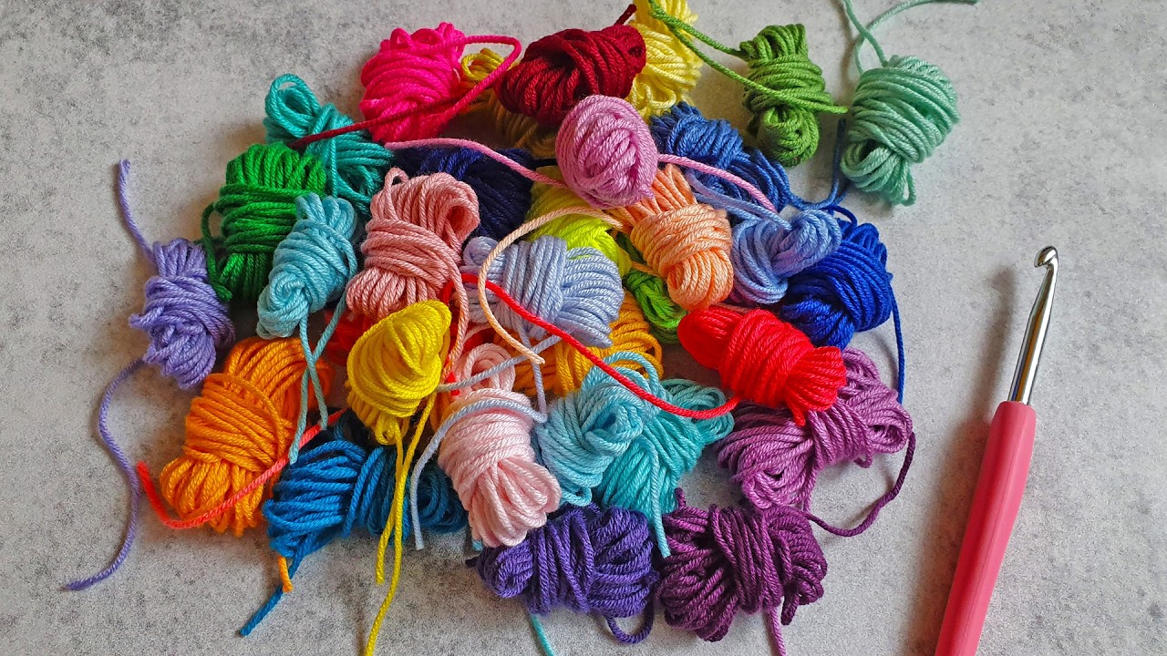 WOW! Look what a beauty! The cutest yarn leftover idea ever! Crochet
