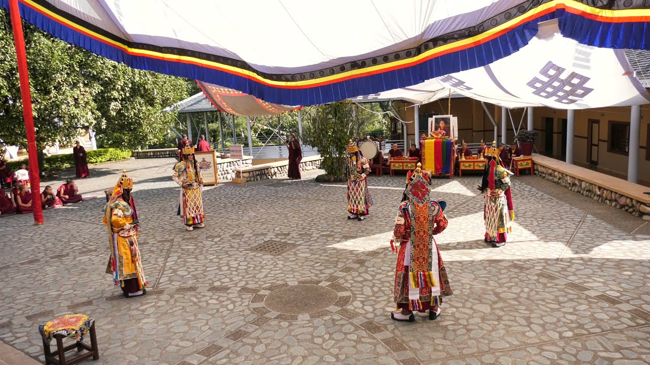 Khandro Denga - The Dance of Five Dakinis