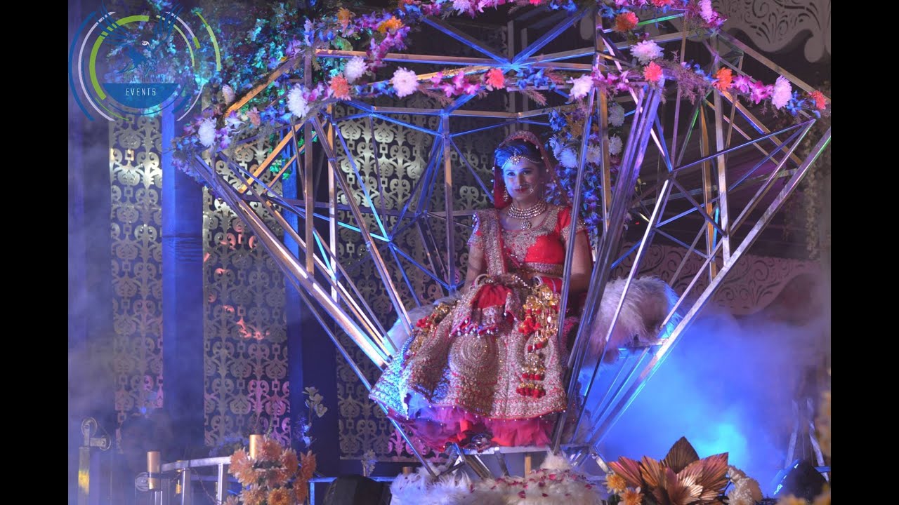 Varmala  bridal entry  Destination Weddings Planner best Jaimala entry