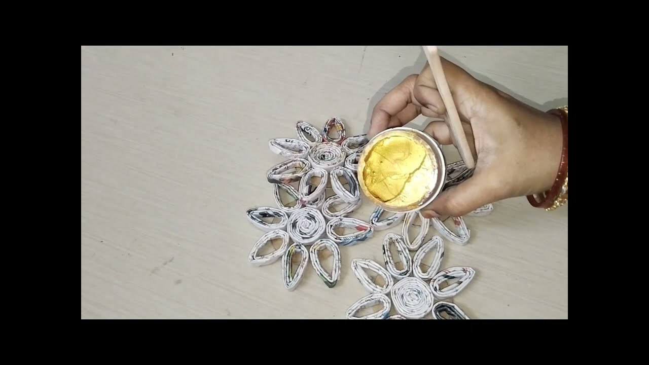 A innovative idea using with newspaper #diy #walldecor #craft @mycraftworld8423