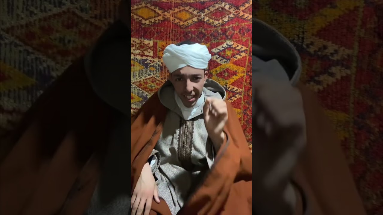 مجموعة من الفيديوهات الشعر قراءن 