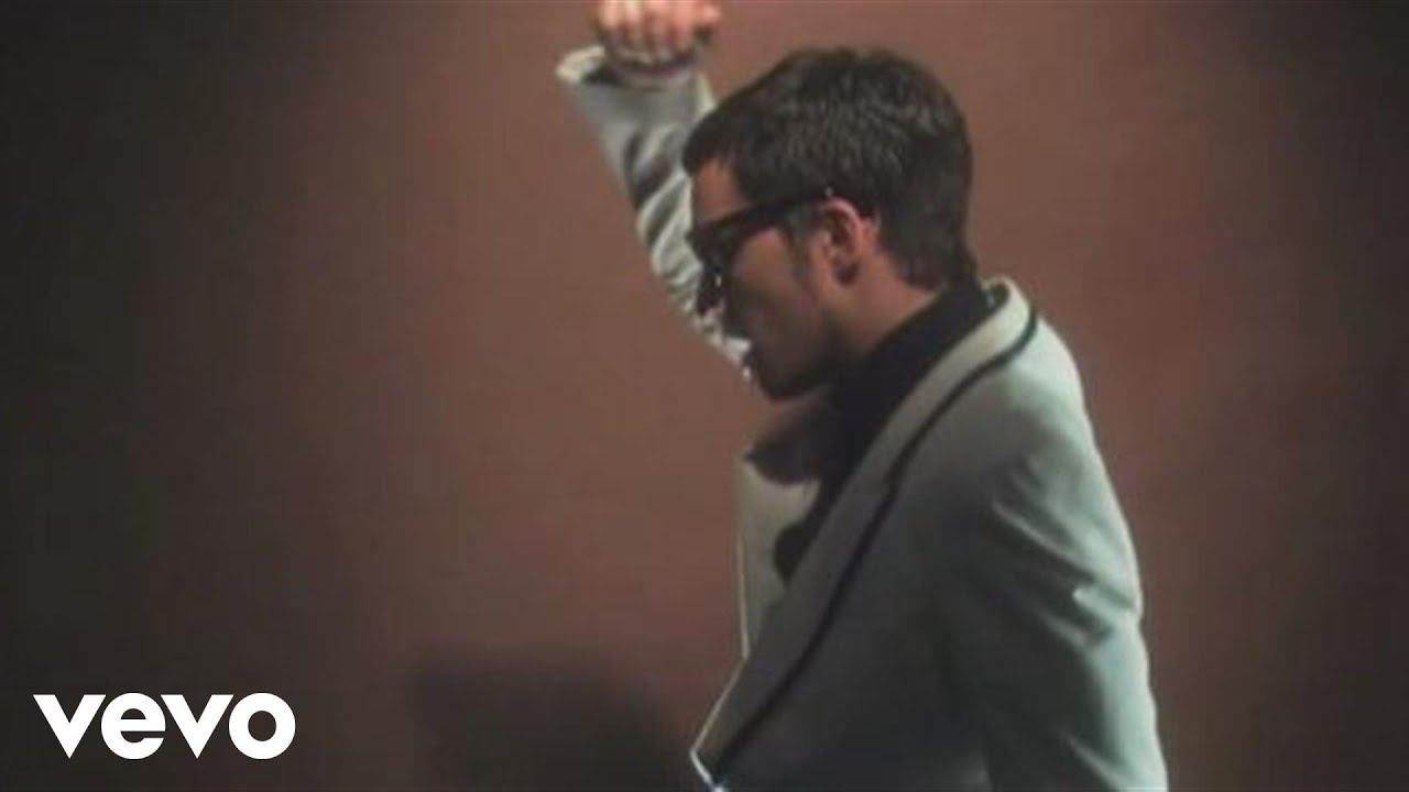 Emmanuel Horvilleur - Llamame (Official Video)