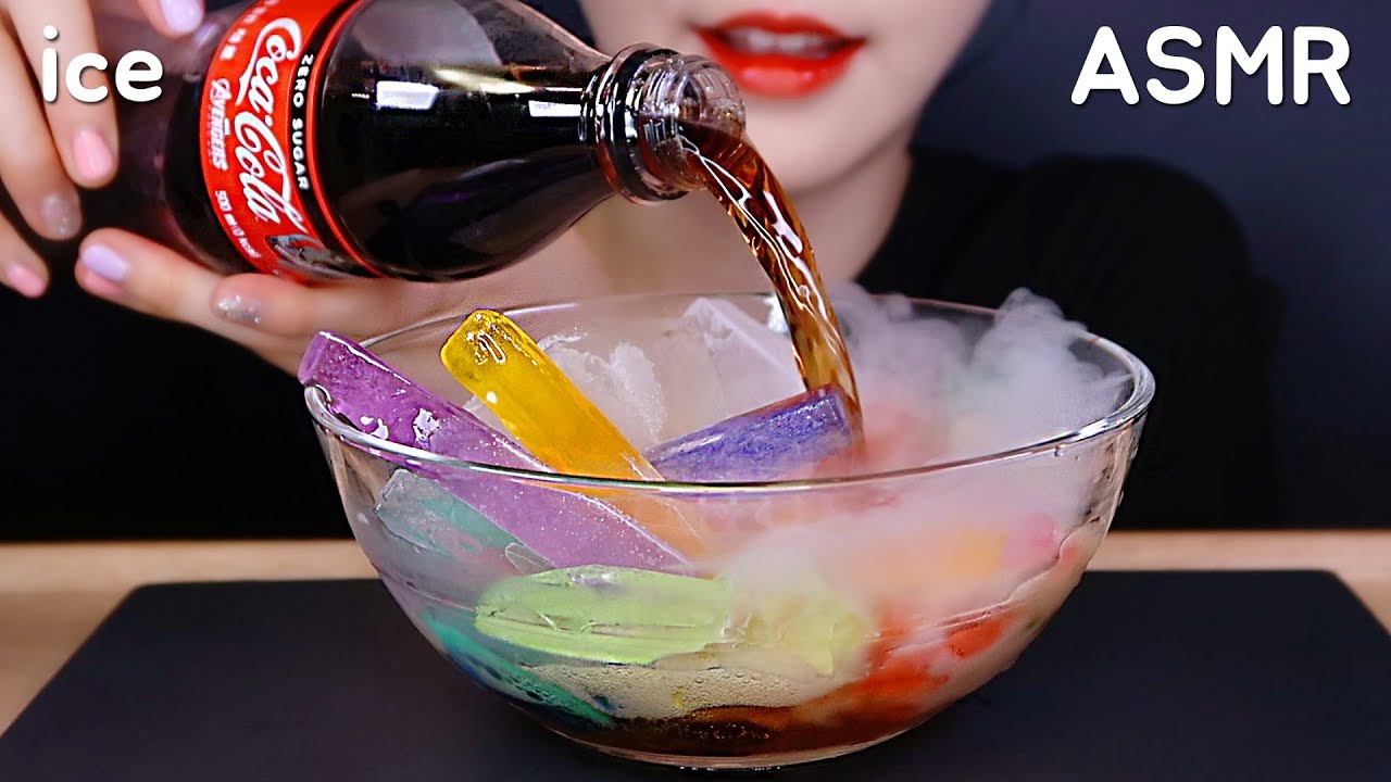 *VERY LOUD* ICE ASMR COKE AND ICE EATING ASMR DRY ICE ASMR NO TALKING 氷食べる音