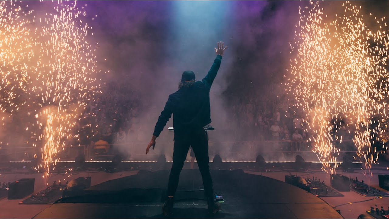 Jai Wolf - Moon Rider LIVE @ Red Rocks 2022 (feat. Wrabel)