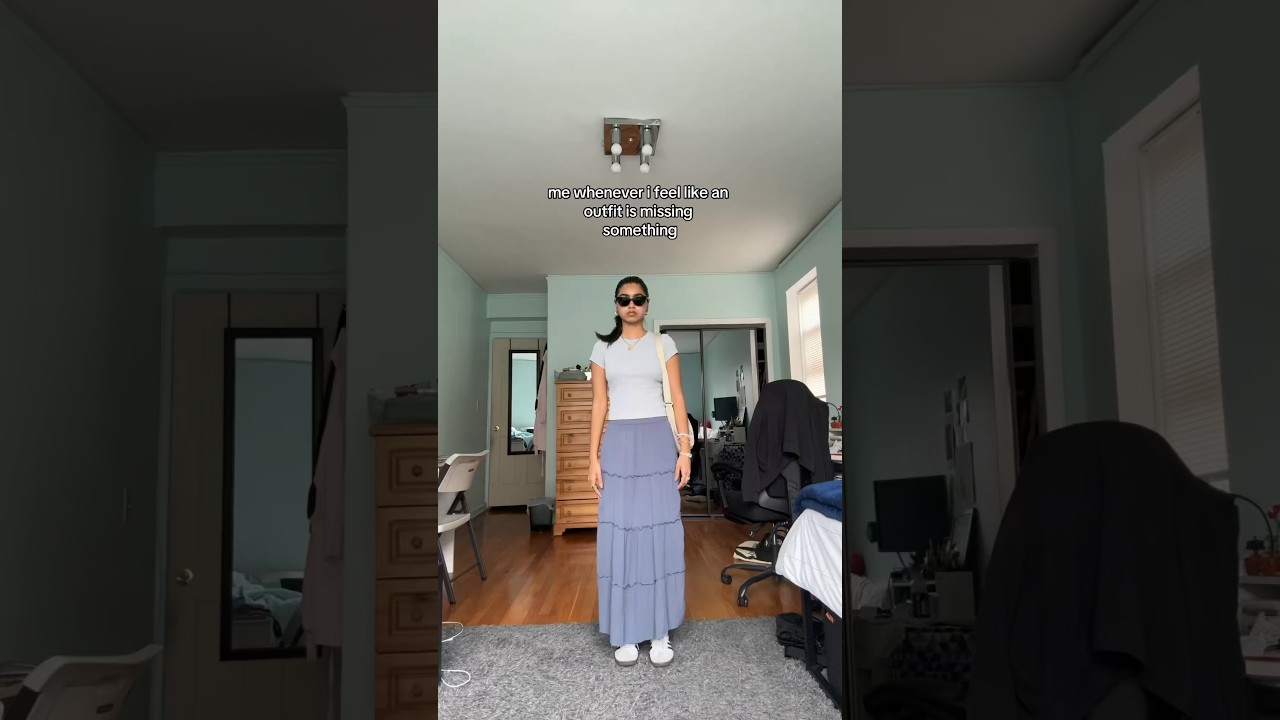i love a midriff moment🤭 #shorts #shortsvideo #nyc #comedy #fashion