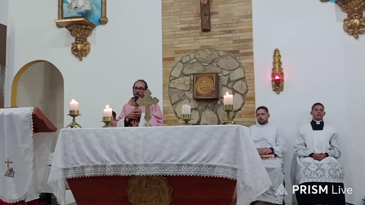 Transmissão ao vivo de Paróquia NS de Fátima e SJ Batista. 24  horas para o Senhor Jesus.