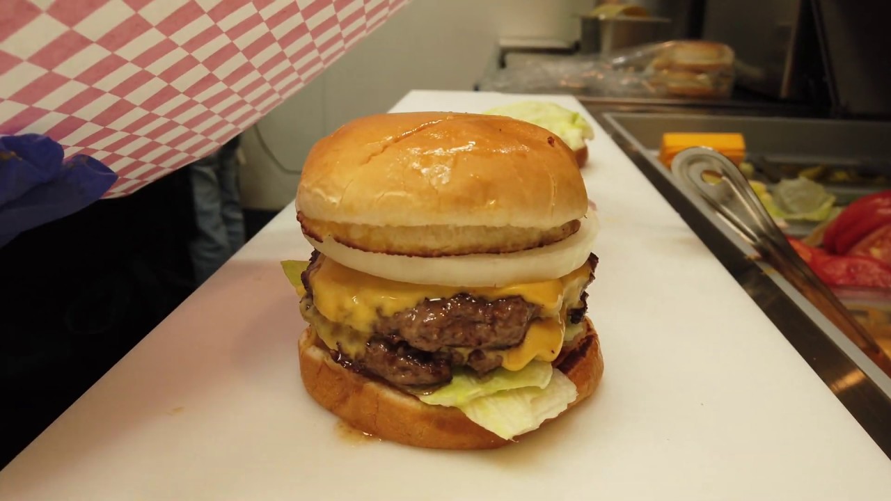 West Coast Burgers & Dogs comercial