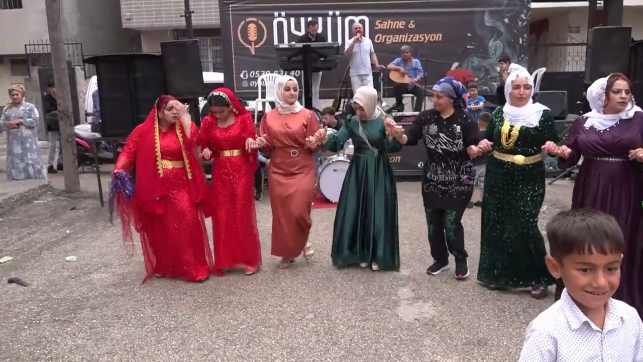 ŞİRİN İLE HÜSEYİN