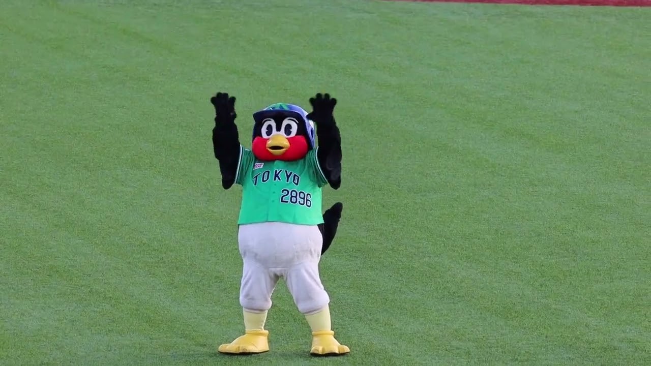 20240511 つば九郎　試合前