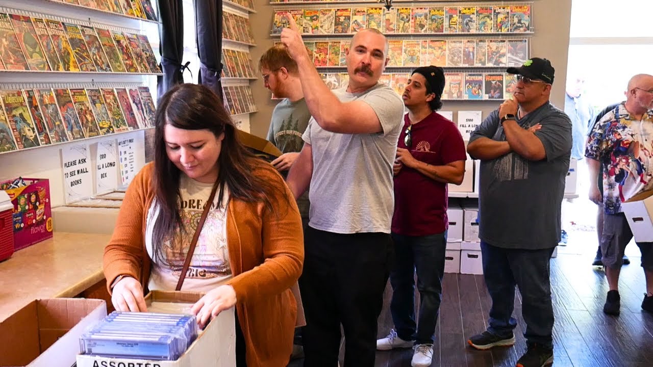 SELLING OVER 25,000 Comic Books at our House Sale!