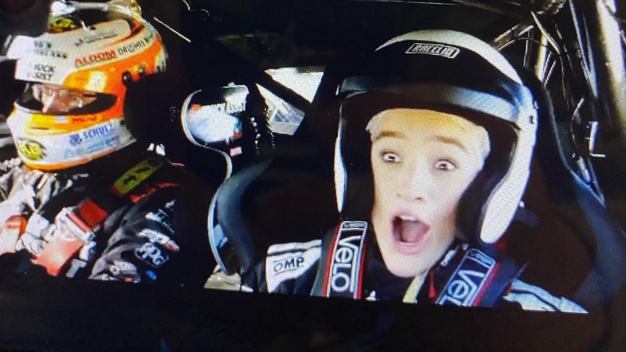 HOT LAP with girlfriend in my Supercar - Truck Assist Racing 2022
