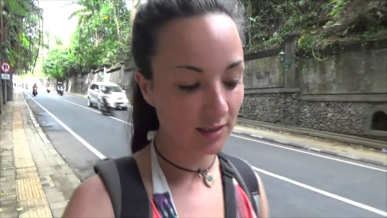 Mochilera Viajera. Cap 4. 1/3 Ubud-Bali (Indonesia). Cosas buenas y malas de viajar en solitario.