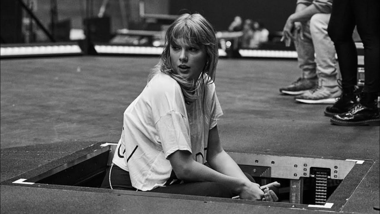 Behind The Scenes of The Reputation Stadium Tour (2 days till the opening Show)