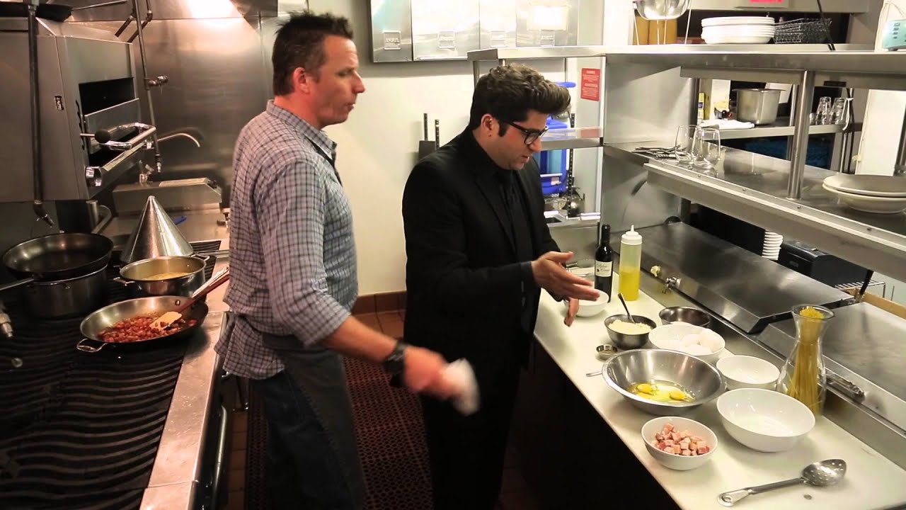Marc Murphy Makes Carbonara - Hanging with Harris