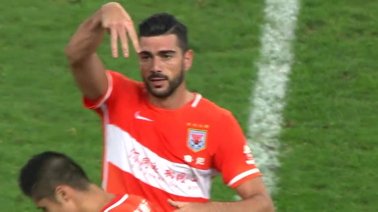 Graziano Pelle amazing goal  Shandong Luneng  1-1 Chongqing Lifan