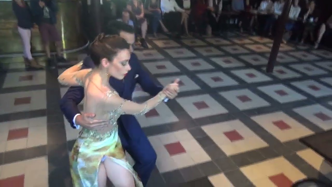 Laura D'Anna & Sebastián Acosta: 