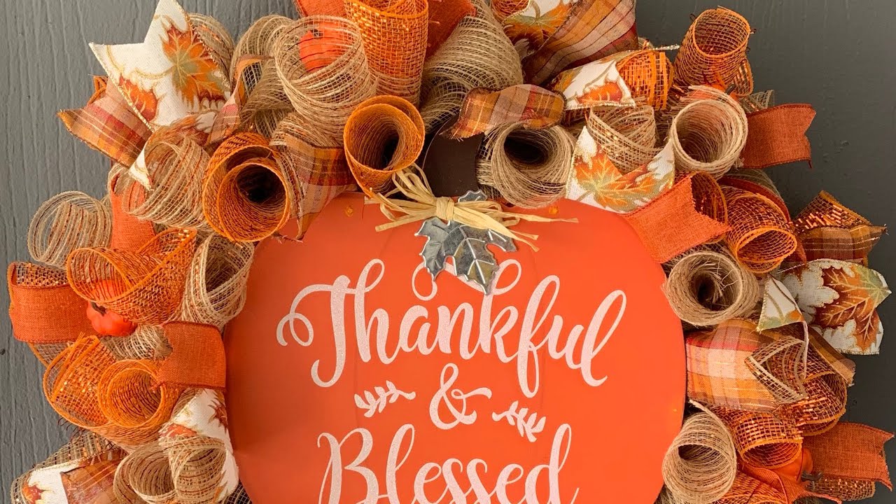 Fall 21in pouf/poof deco mesh wreath