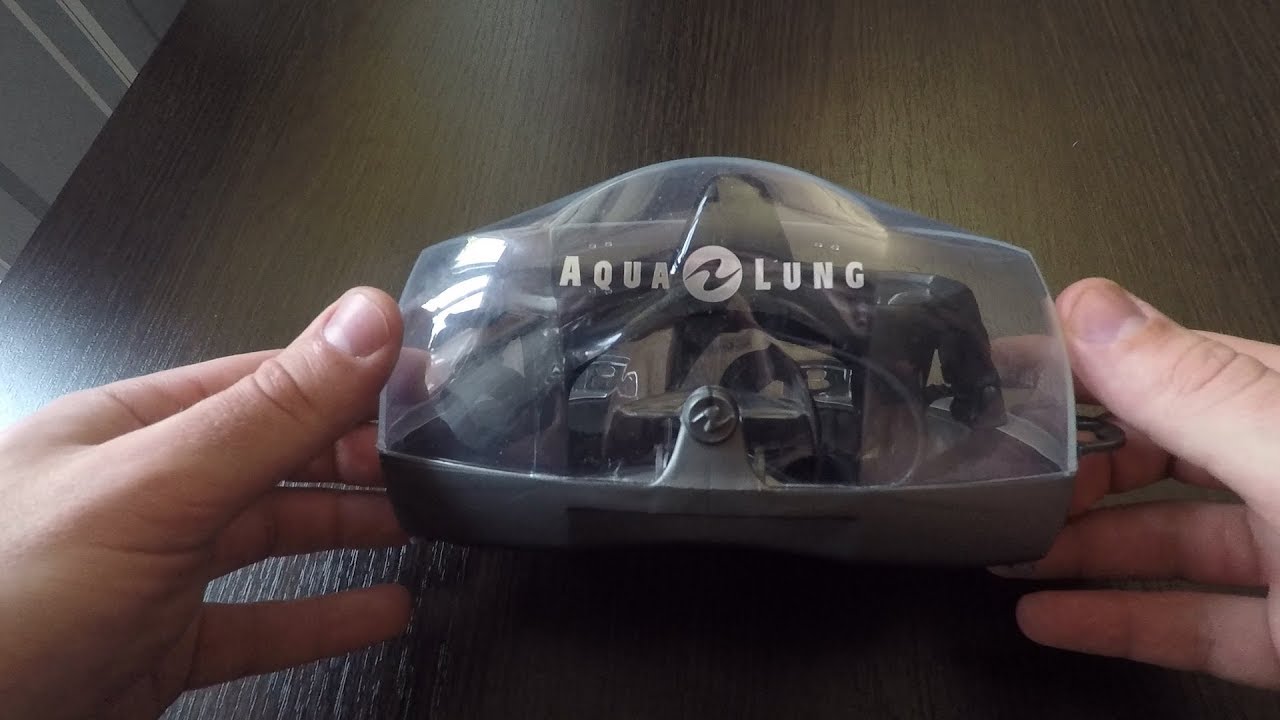 Aqualung Micro Mask Review: The Perfect Mask for Deep Sea Diving.