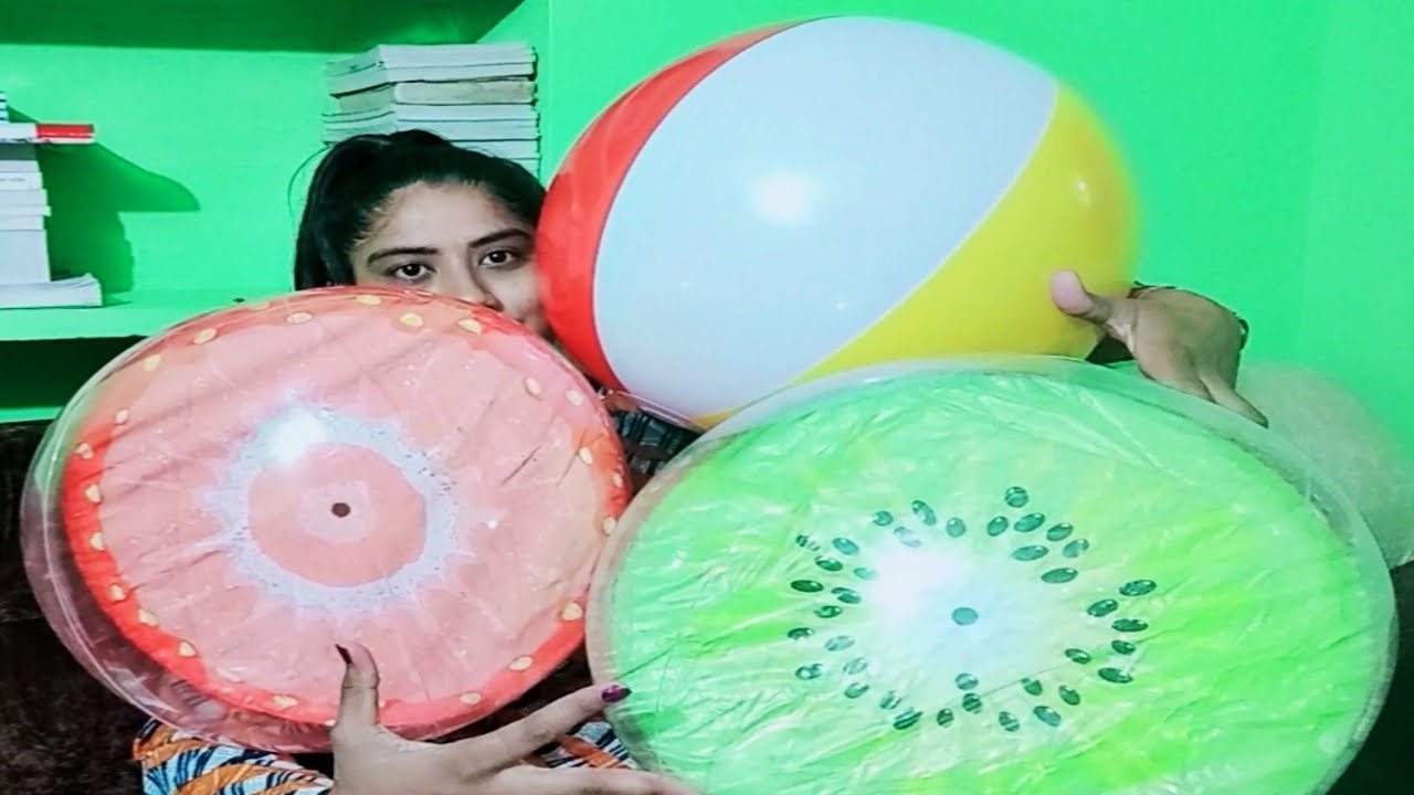 3 beautiful beach balls blowing 😍 // unboxing beach balls and inflating them by mouth 👄 