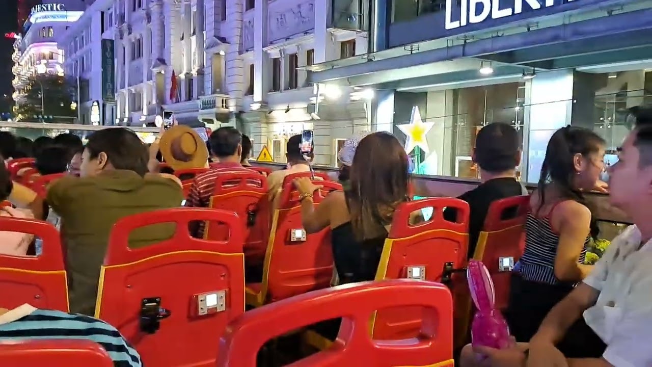 Thành phố về đêm 