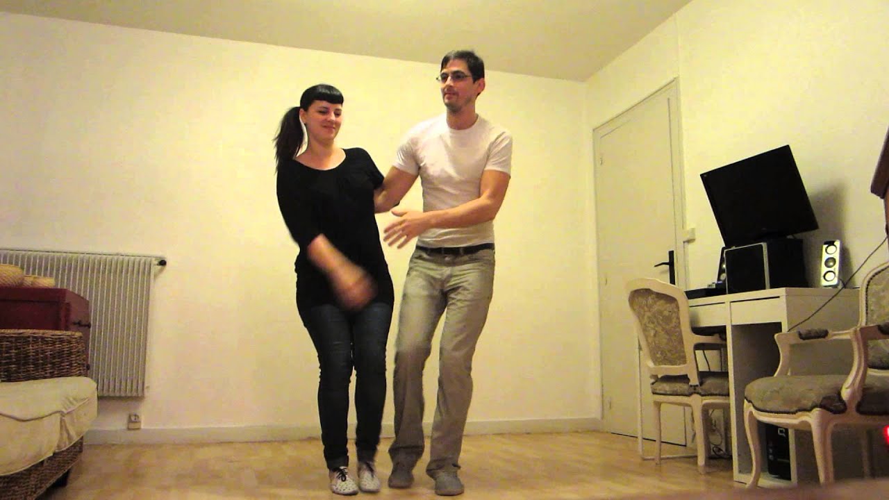 Cours de Lindy hop niveau 1 - Tandem (en musique)