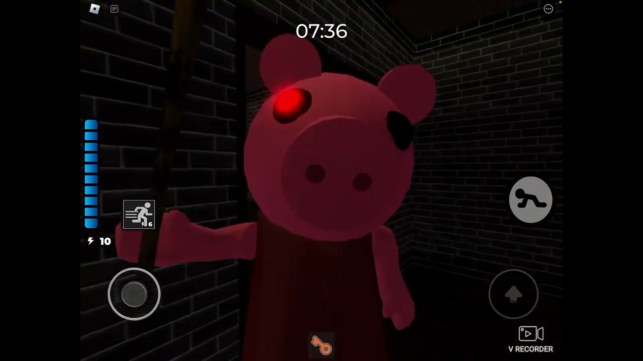 I bead Outpost in Roblox piggy!