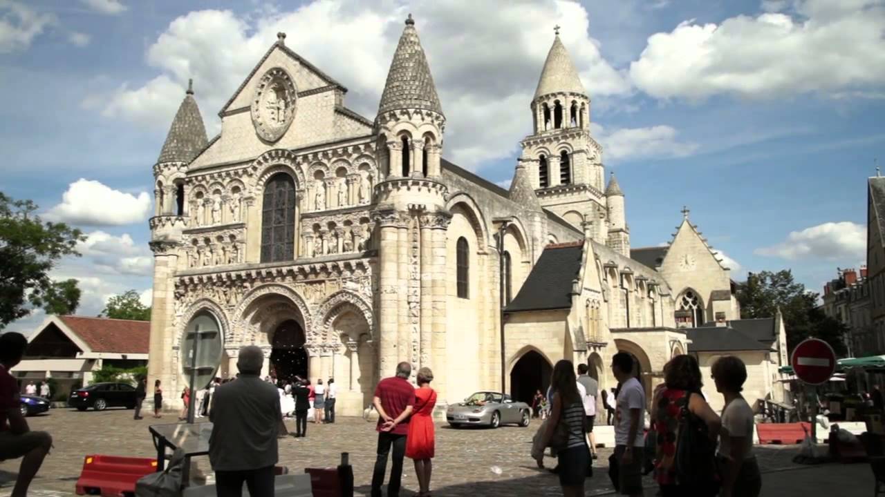 Exclu : 11 minutes du film Compostelle, le chemin de la vie