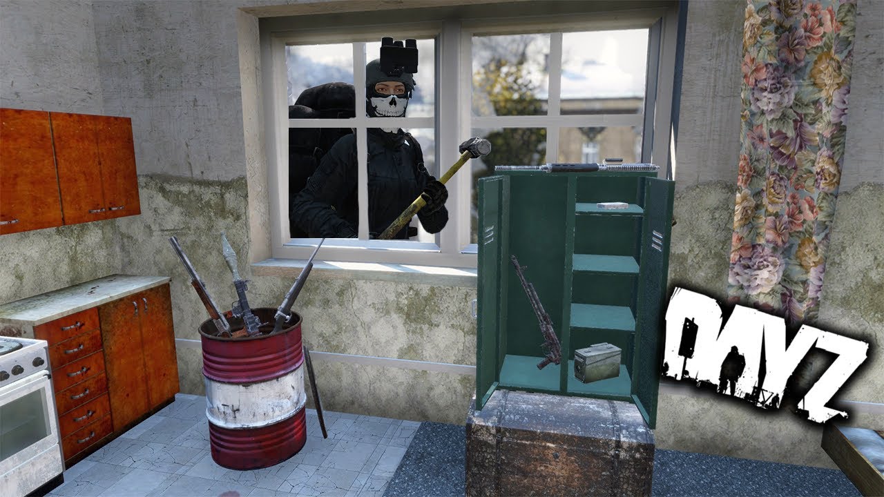 RAIDING A WINTER VILLAGE - DayZ