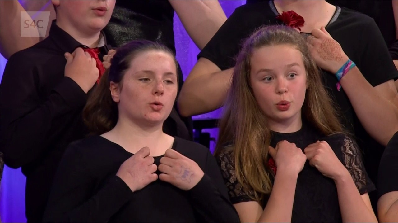 Eisteddfod Genedlaethol 2017 C&ocirc;r Ieuenctid M&ocirc;n