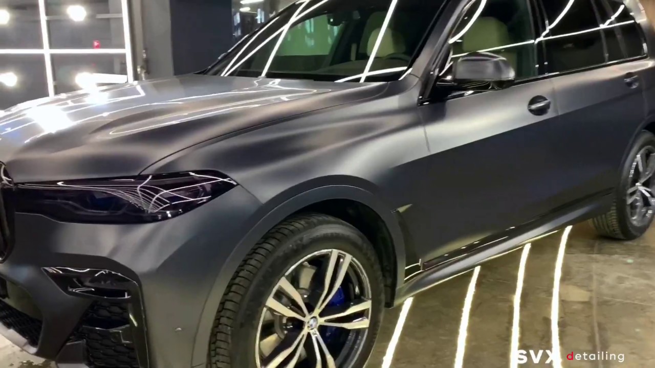 BMW X7: матовый брутал