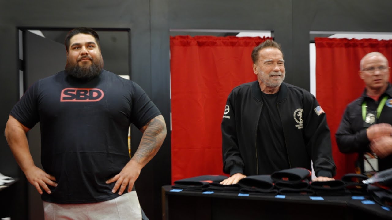 Our first time going to the Arnold Classic | bench and squats | Jesus & Pablo Olivares