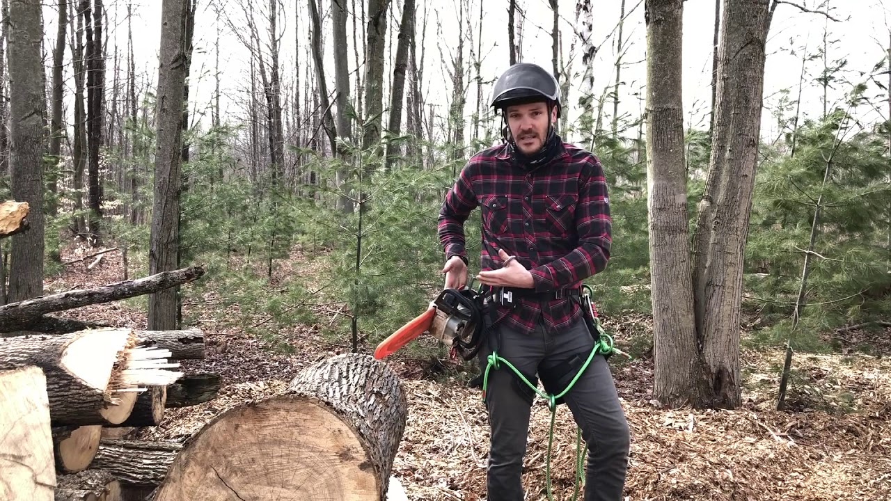 How do you hang your saw?
