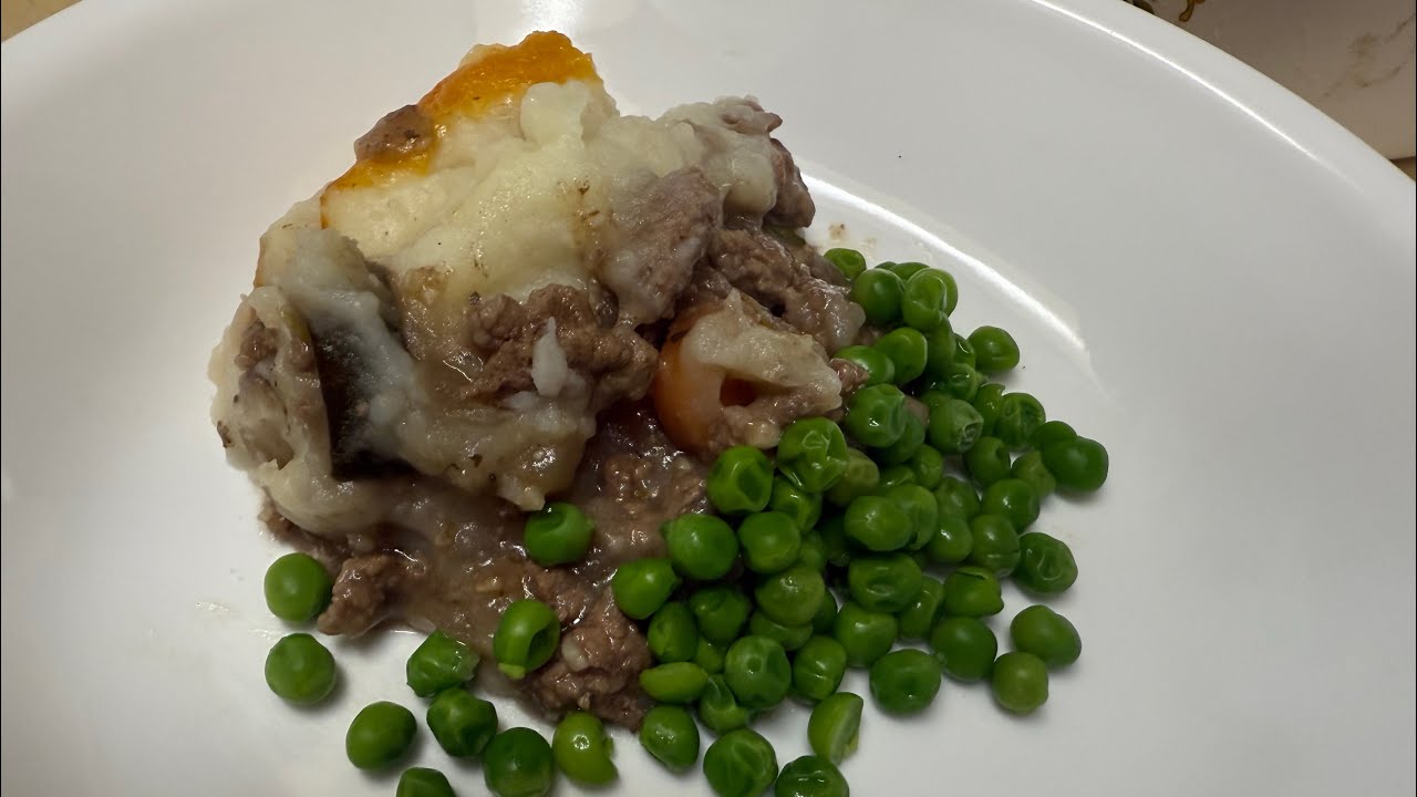 How to Make Cottage (or Shepherd’s) Pie ￼at Home!