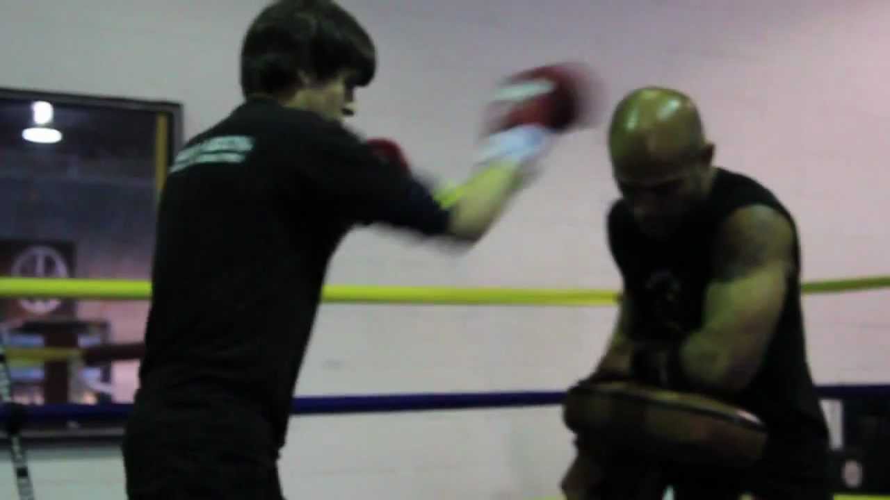 Kombat Arts | Roberto Hitting Pads