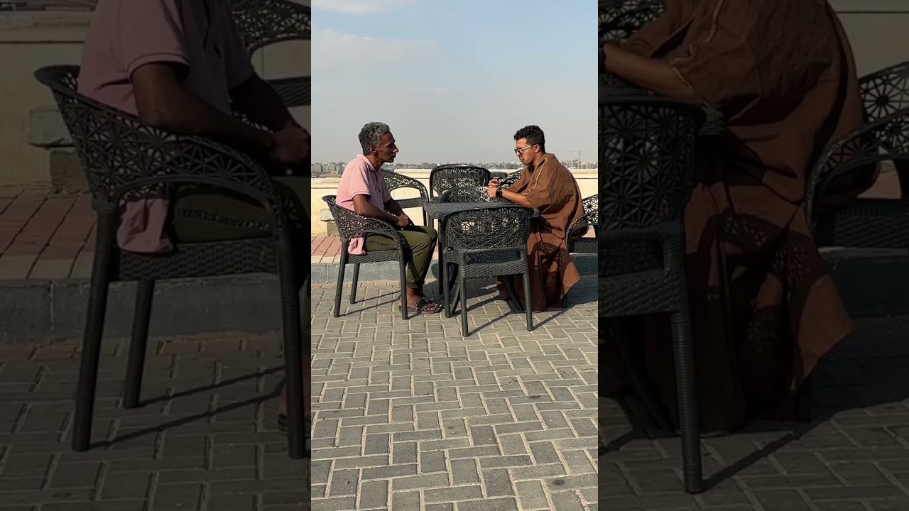 جربت الشال السحري واختفيت.. والراجل من الصدمة حصل له حاجة مش هتصدقها😱#مقلب #سحر #خدعة #رد_فعل #ترند 