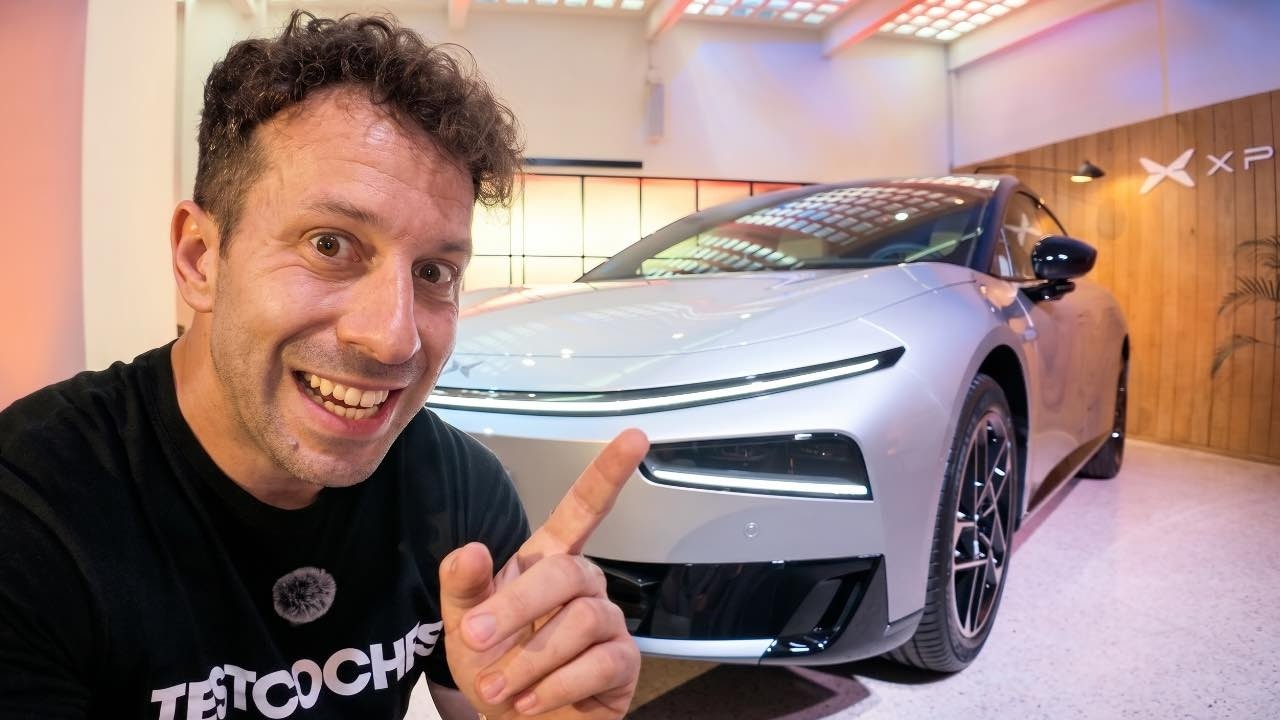 NO puedes COMPRAR NADA MEJOR por SU PRECIO... yo creo 🤔 As&iacute; es el XPENG P7+