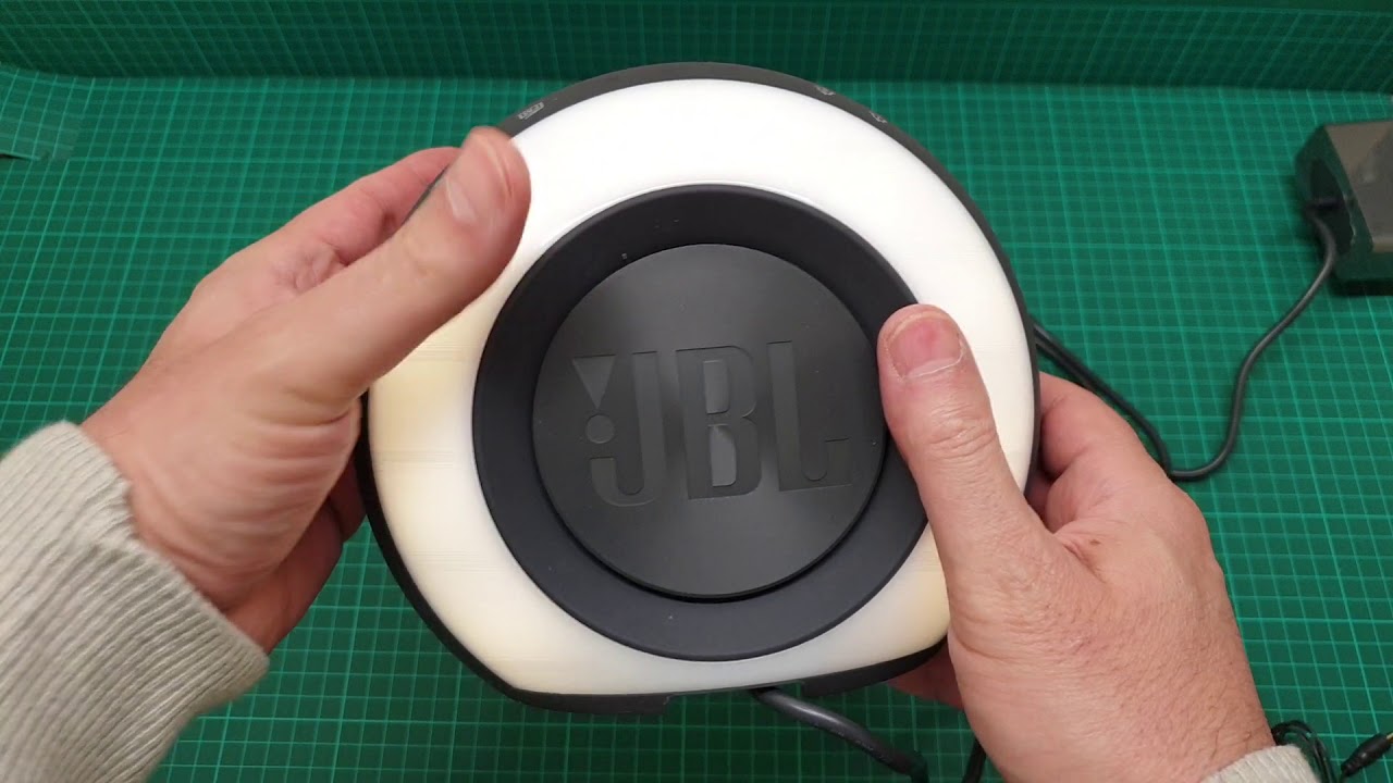 Jbl horizon Bluetooth fm radio alarm clock unboxing & a quick review