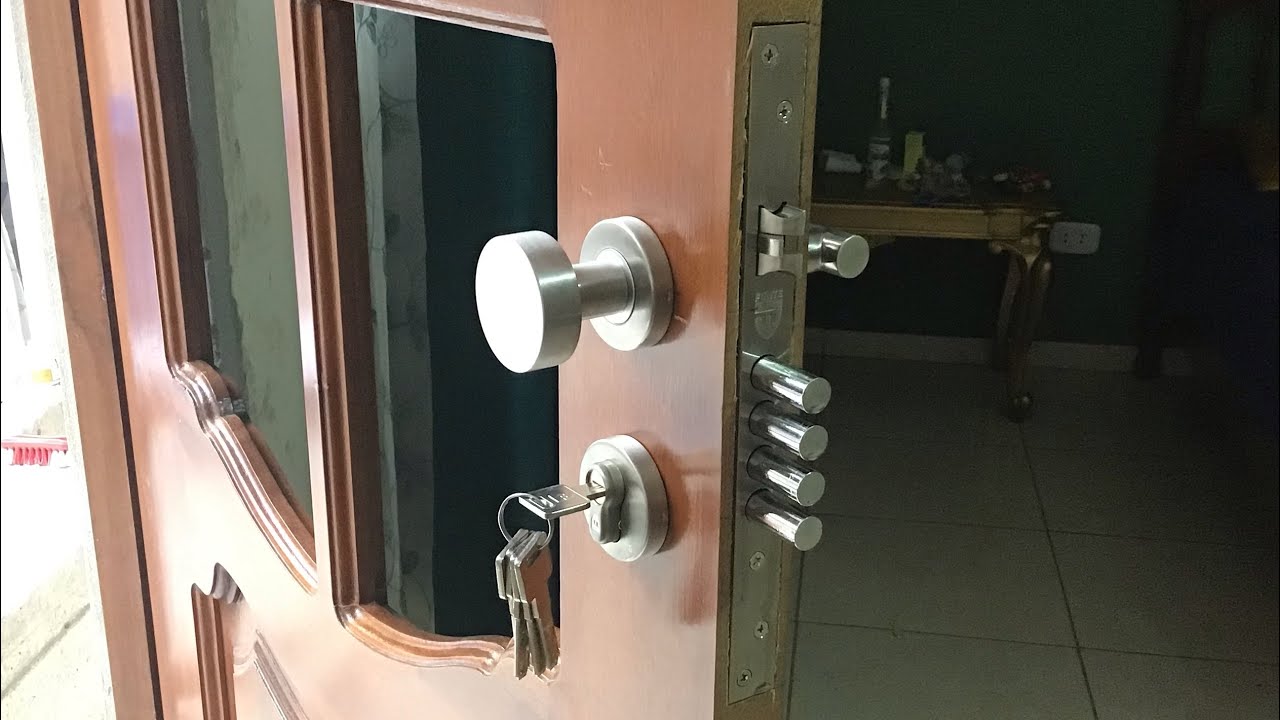 INSTALACIÓN DE CERRADURA DE EMBUTIR // SOY CARPINTERO 😀