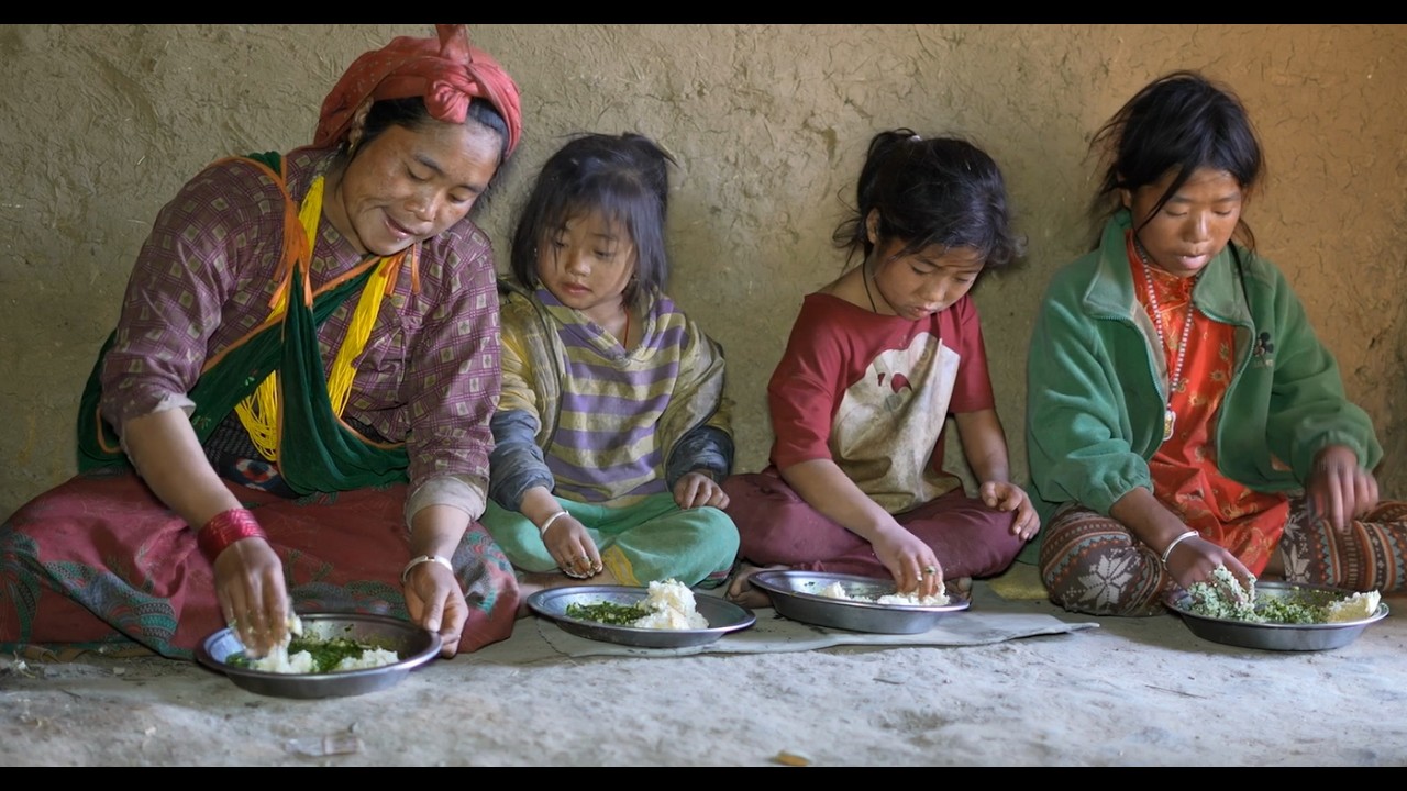 Cooking horned gourd vegetable in the village ll Rural village life