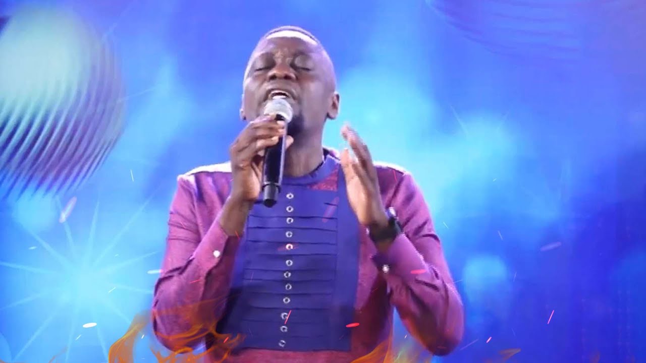 Elder Emmanuel Arthur Takes Pentecostal Worship to Another Level 🔥🔥